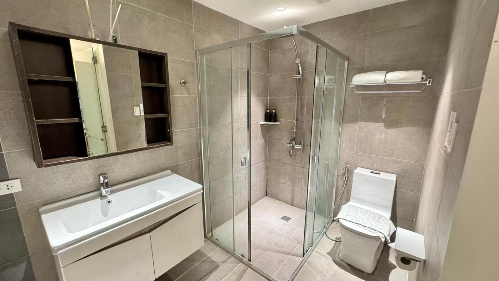 City Park Hotel Residences Taguig Dış mekan fotoğraf